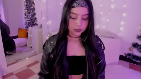 _karine01 online show from December 23, 2:37 am