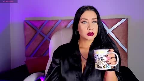 kelly online show from February 24, 12:35 pm