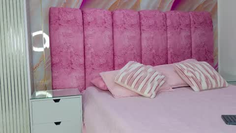 Kendall online show from March 28, 12:15 pm