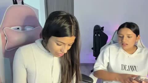 khloe sweet online show from February 19, 8:29 pm