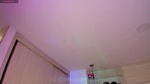 A L E X A online show from February 25, 3:10 pm