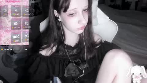  kuro  online show from March 15, 3:36 pm