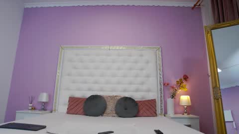 Lena Paul online show from January 12, 5:01 am