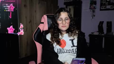 Lindasy online show from March 25, 3:01 am