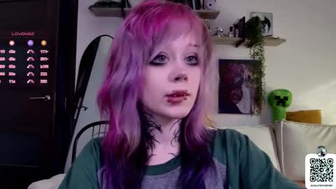 Lolly online show from September 13, 1:19 pm