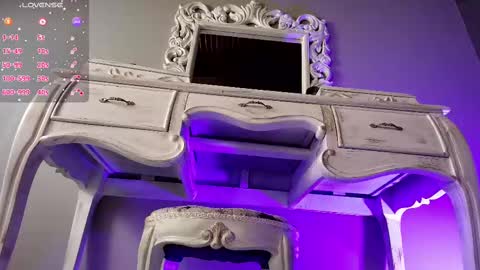  Luna  online show from March 3, 11:58 am