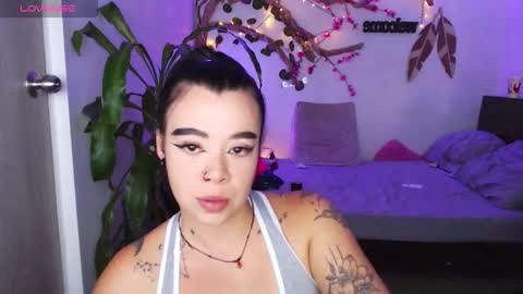 Marce  online show from February 6, 11:30 pm