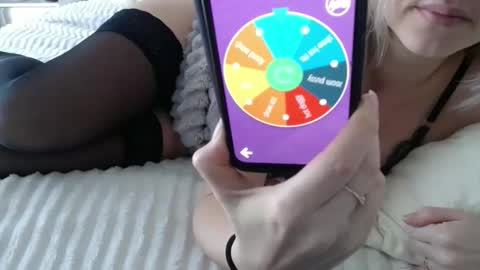  margaritka  online show from March 15, 9:22 am