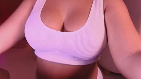 Marce  online show from March 9, 1:58 pm