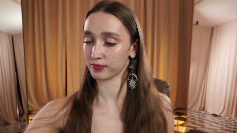  Thursday - start 300 GMT online show from October 17, 6:22 pm