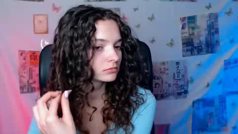 Susie online show from June 3, 2:33 pm