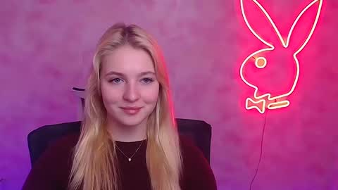 Melanie online show from February 6, 10:04 am