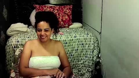 _milf_naughty online show from November 17, 1:01 pm