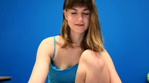 Boo online show from April 10, 5:19 pm