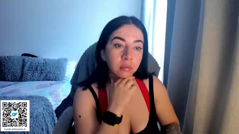 _miss_coco_ online show from March 20, 12:43 pm