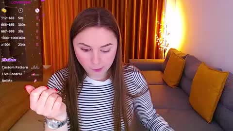 Mia online show from February 16, 9:15 am