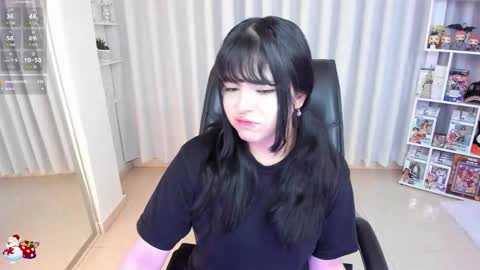 Hanna  Idependent Model   online show from December 3, 5:10 am