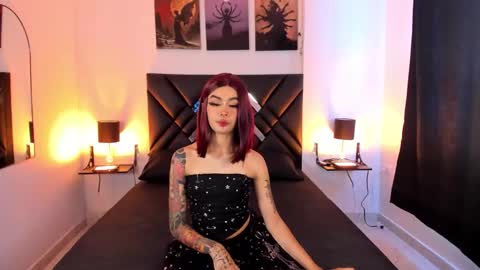 mizuki  online show from October 28, 6:35 pm