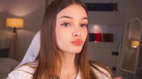 Margo online show from March 5, 5:20 pm