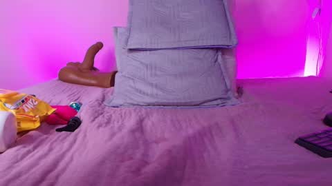 MORGAN CELESTE online show from September 12, 8:16 pm