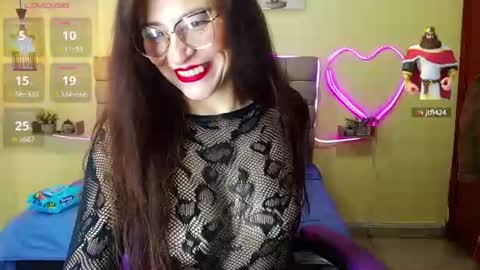 _naomi_s online show from July 8, 2:08 pm