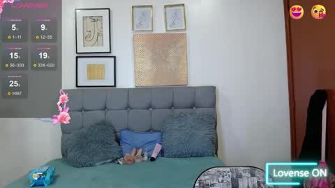 _naomi_s online show from April 28, 1:48 pm