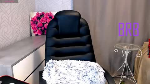 Megan online show from March 3, 3:15 pm