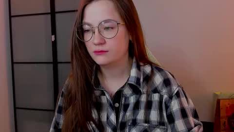 Mia with a big heart  online show from February 15, 3:20 am