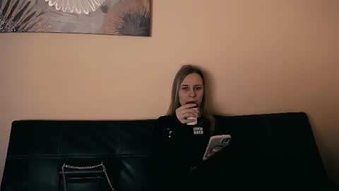 Nica online show from March 21, 11:26 am