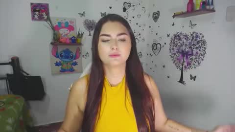 Nina  online show from December 3, 4:53 pm