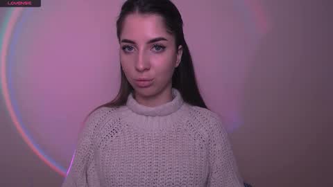 Olivia online show from November 29, 8:18 am