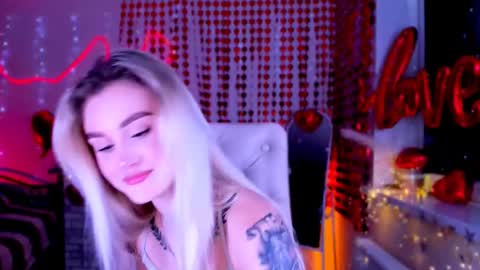 _ravena online show from February 19, 10:01 am