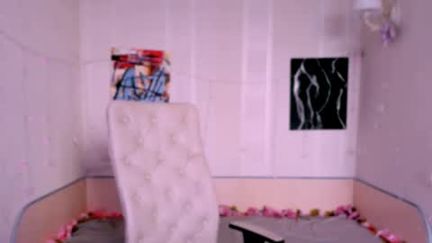 _ravena online show from October 16, 9:45 am