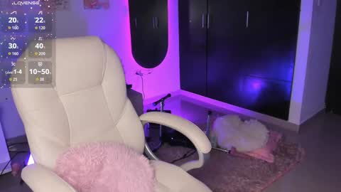   online show from September 15, 3:09 pm