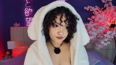 Sara online show from April 3, 4:10 am