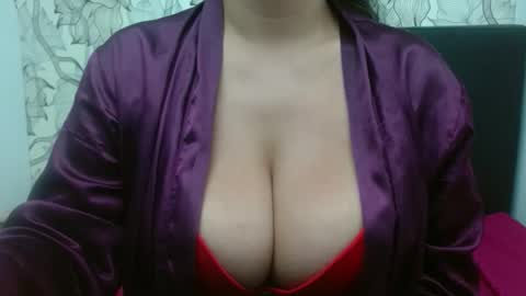 _saraximena_ online show from February 21, 7:31 am