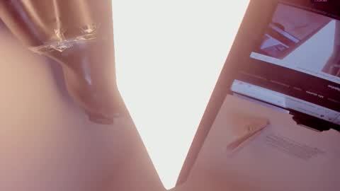 Selene online show from September 26, 6:16 pm