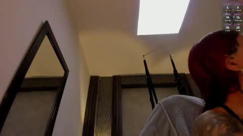 Selene online show from October 4, 4:11 pm