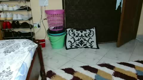 _sexxyleemama online show from February 16, 3:47 am