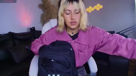 _sharlotte777 online show from February 13, 1:15 pm