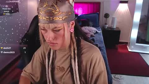 _sharlotte777 online show from March 7, 2:56 pm