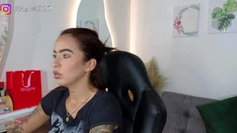 Andrea  The Next Stream  Wednesday online show from January 13, 1:02 am