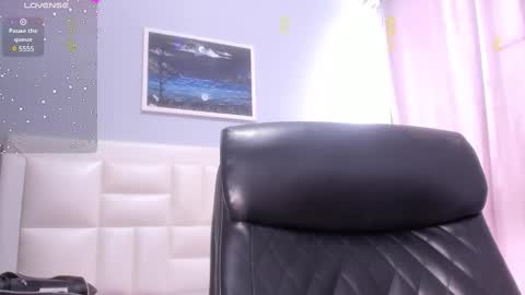 sophie online show from January 9, 3:12 pm