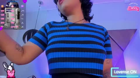 V E N U S online show from October 3, 10:04 pm