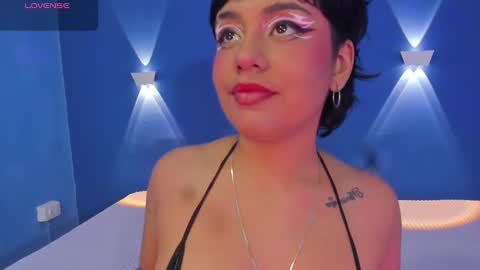 V E N U S online show from March 9, 9:03 pm