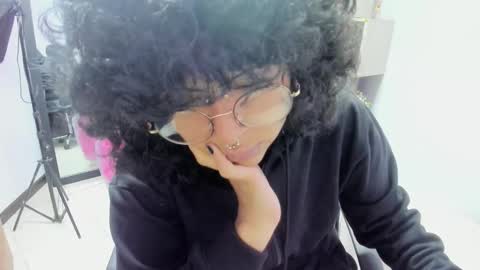 Kuromi online show from December 17, 3:54 am