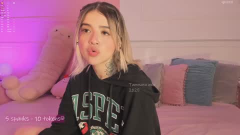 _tammarra_ online show from September 11, 8:42 pm