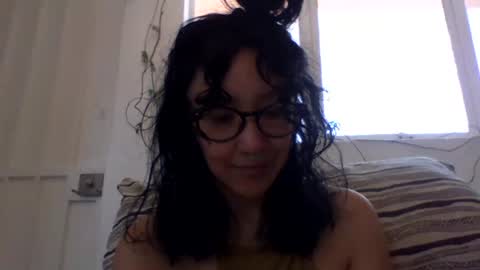 _tutti_frutti_ online show from February 2, 8:30 pm