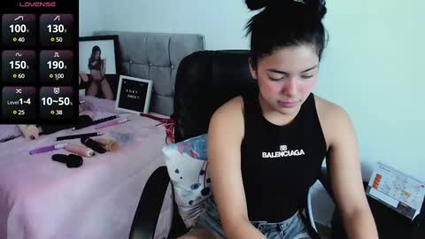 Vicky online show from February 12, 9:22 pm