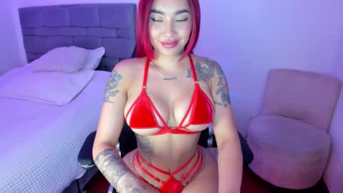 INSTAGRAM pinzon viviana online show from January 6, 10:46 pm